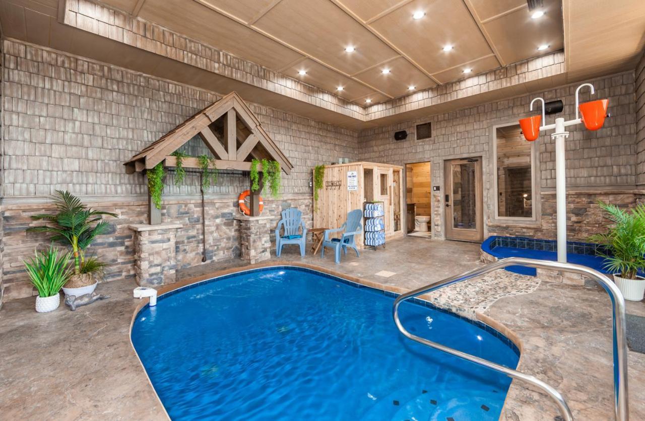 Splash Mountain Pool Hot Tub Theater Game Room Севьервилл Экстерьер фото